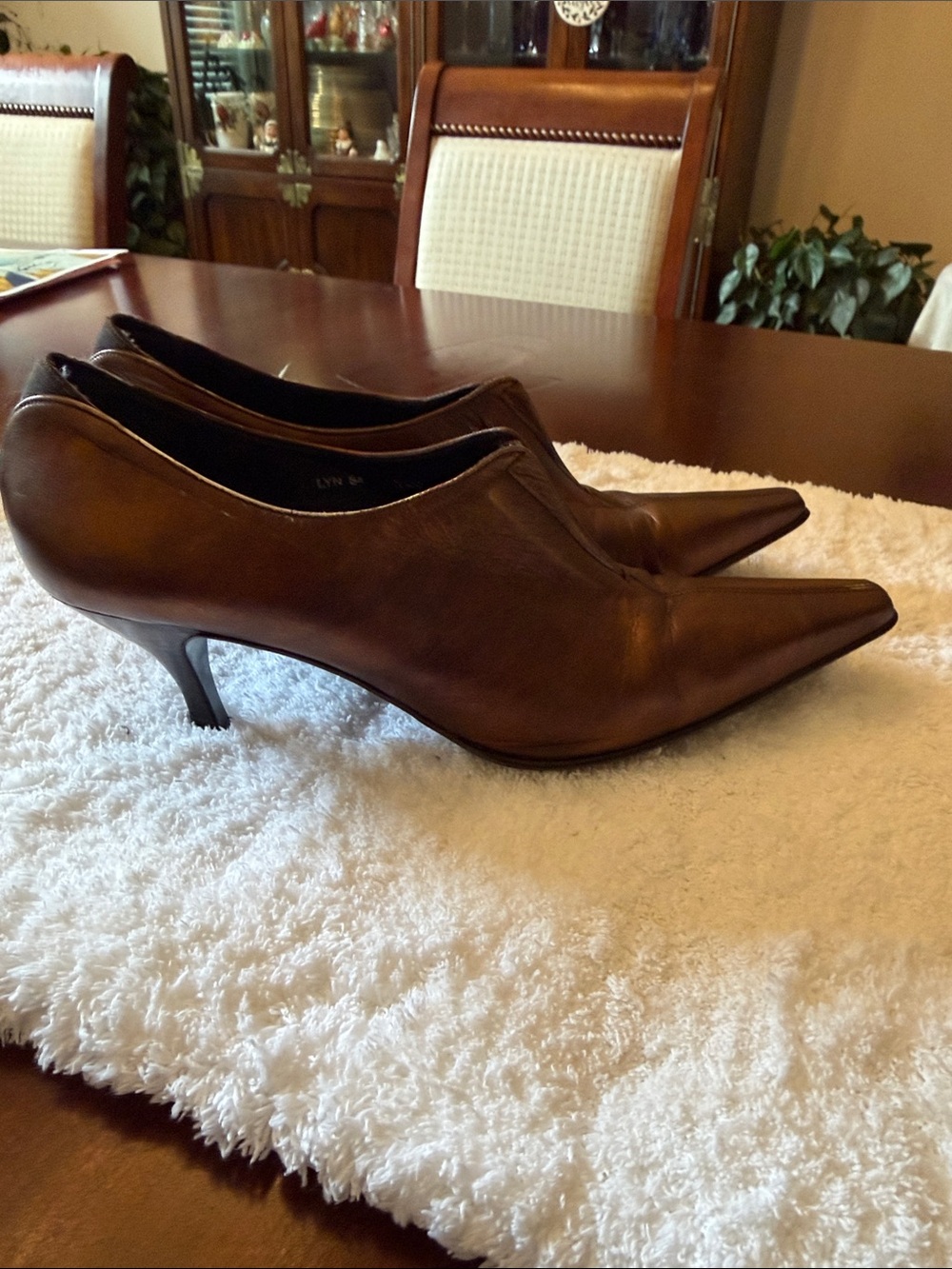 Donald J. Pliner Women's Brown Leather Heeled Ankle Boots - Picture 5 of 10
